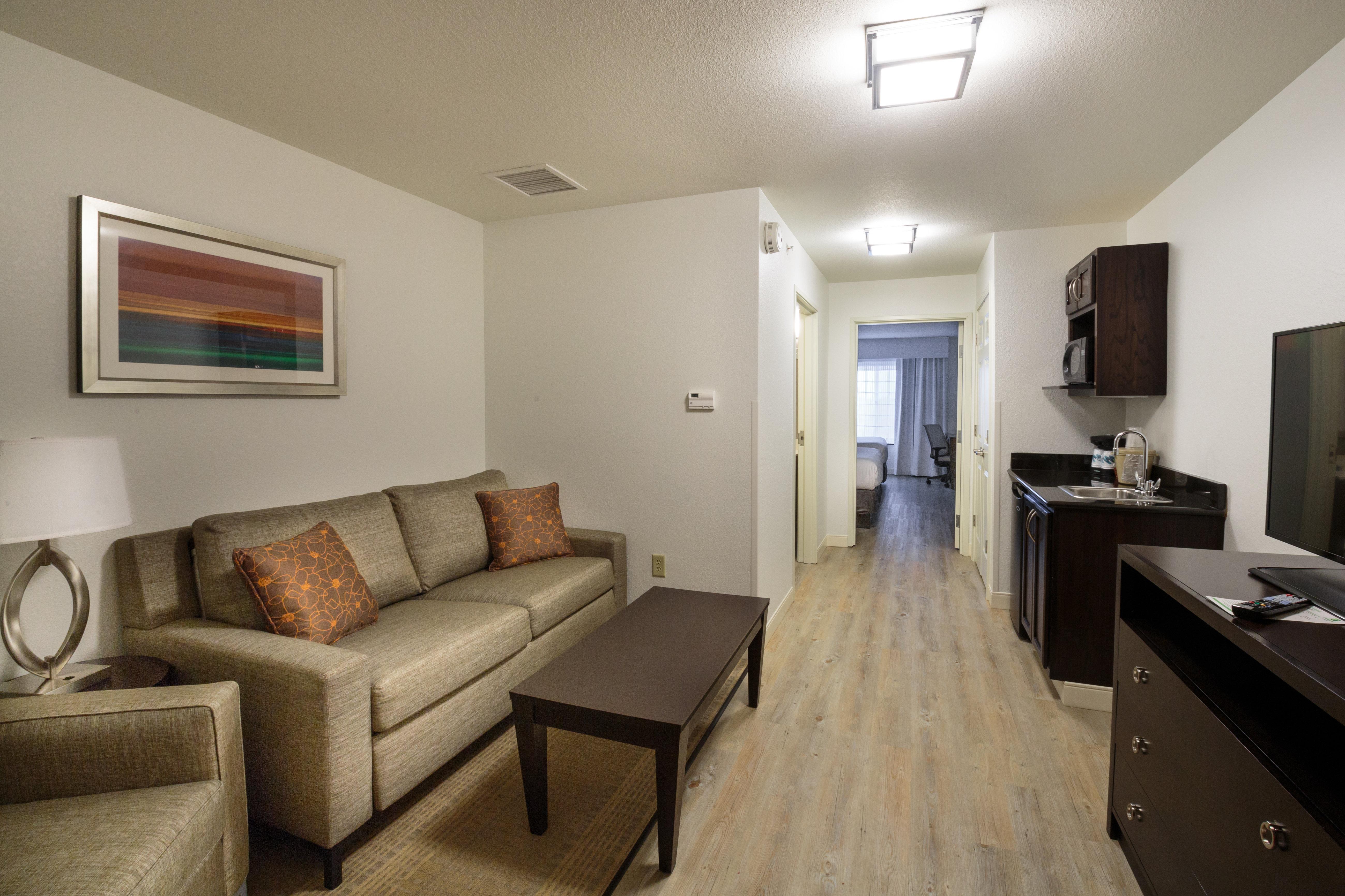 Holiday Inn Hotel & Suites Bloomington Airport By Ihg Zewnętrze zdjęcie