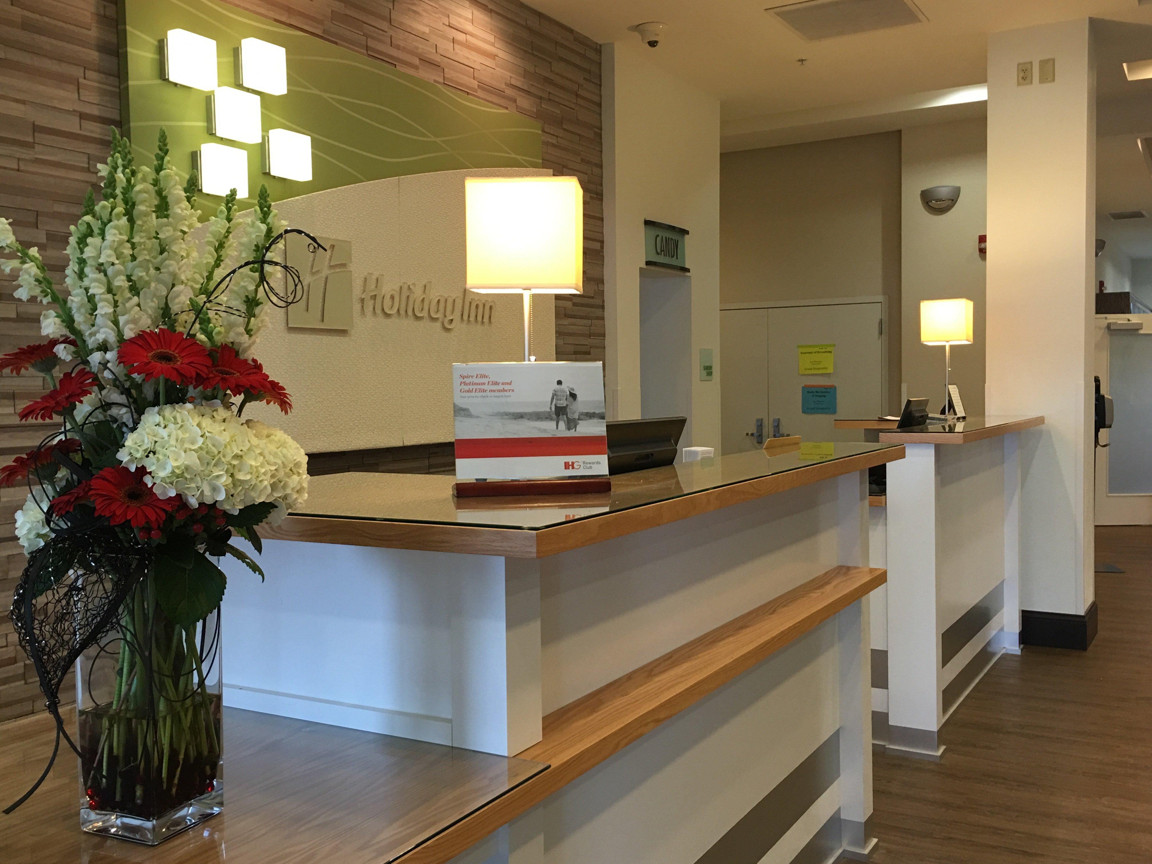 Holiday Inn Hotel & Suites Bloomington Airport By Ihg Zewnętrze zdjęcie