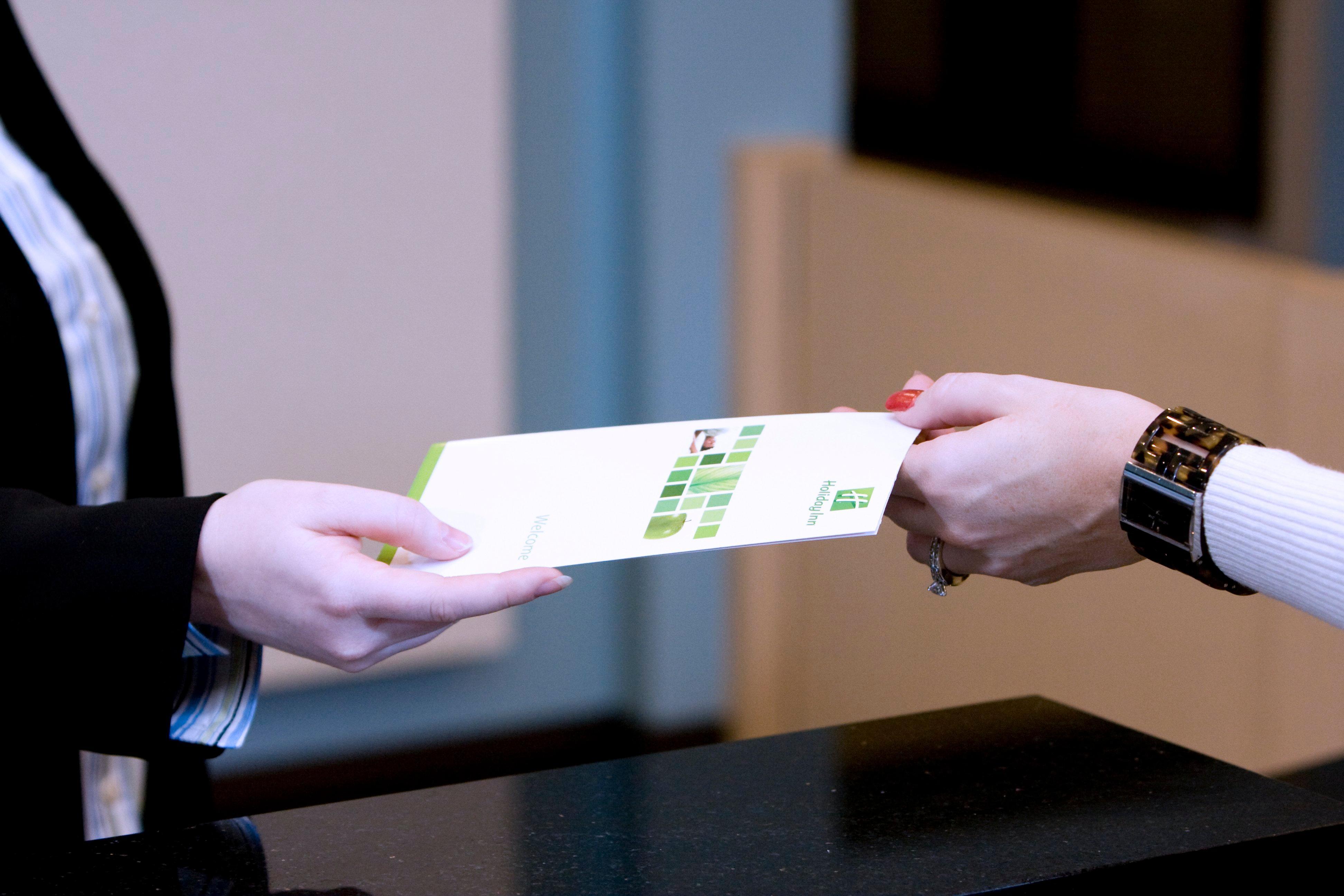 Holiday Inn Hotel & Suites Bloomington Airport By Ihg Zewnętrze zdjęcie
