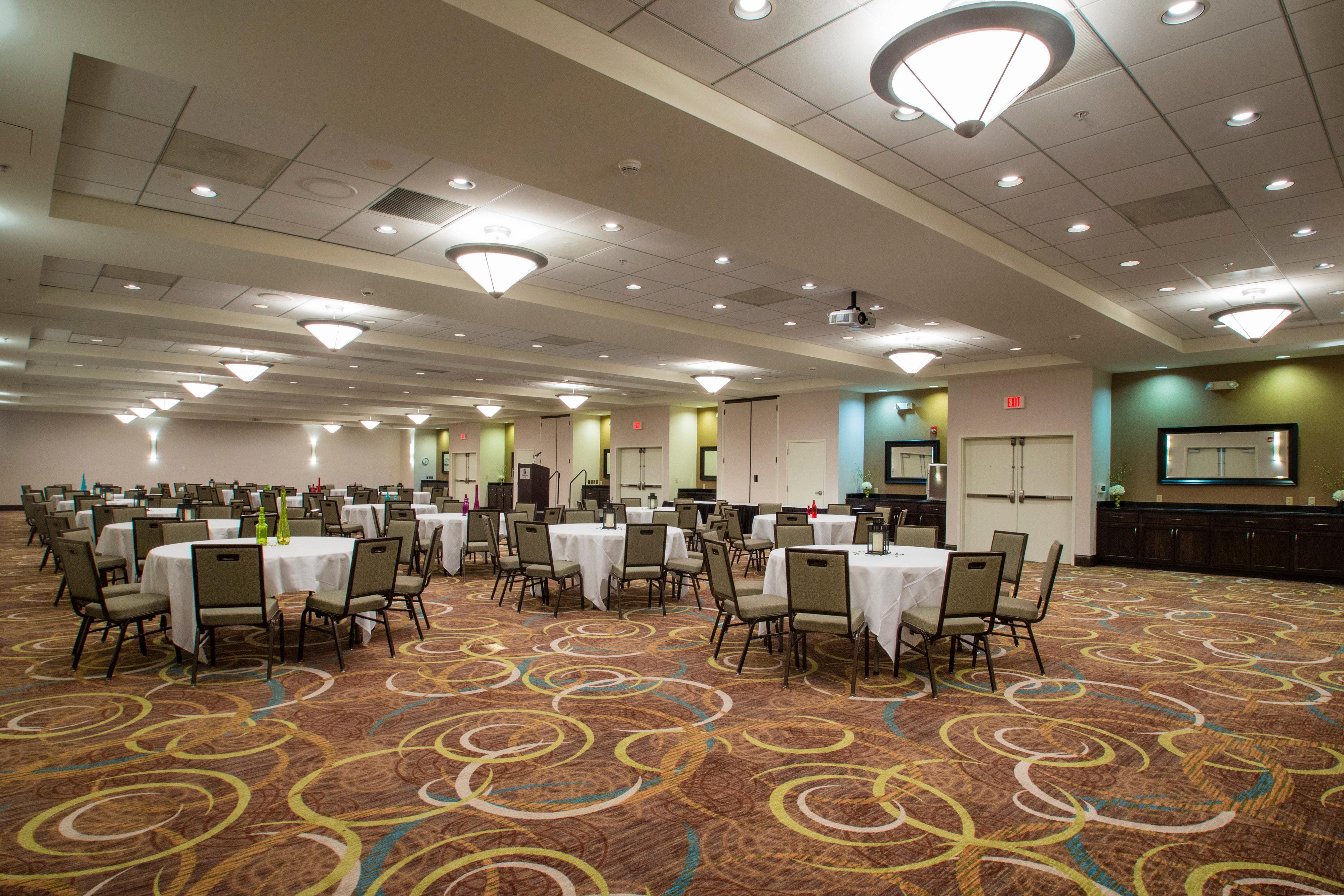 Holiday Inn Hotel & Suites Bloomington Airport By Ihg Zewnętrze zdjęcie