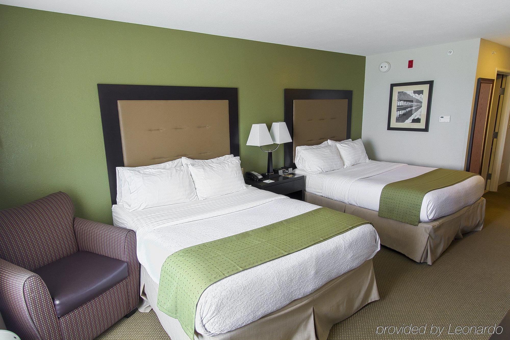 Holiday Inn Hotel & Suites Bloomington Airport By Ihg Zewnętrze zdjęcie